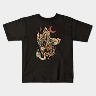 Retro Eagle and Snake Battle Kids T-Shirt